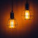 Top 5 designerskich lamp do nowoczesnego salonu