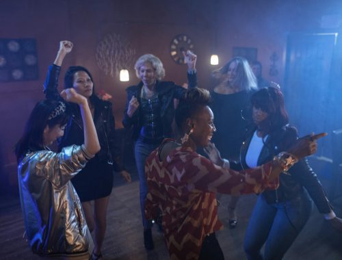 Wysiłkowe nietrzymanie moczu podczas tańca na imprezie – jak sobie z nim poradzić?