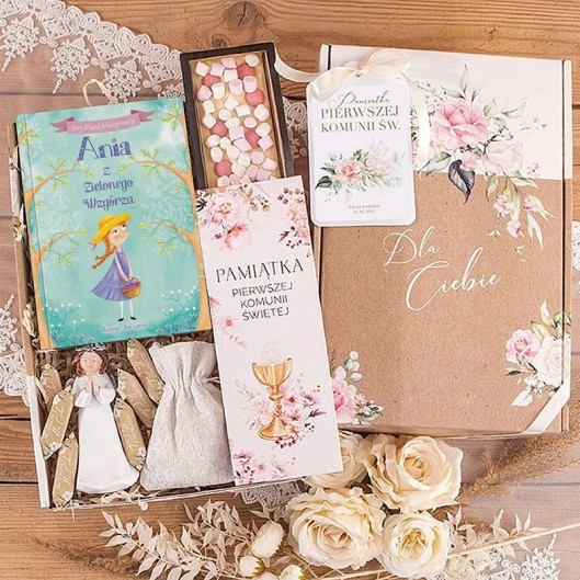 Prezent komunijny w pudełku