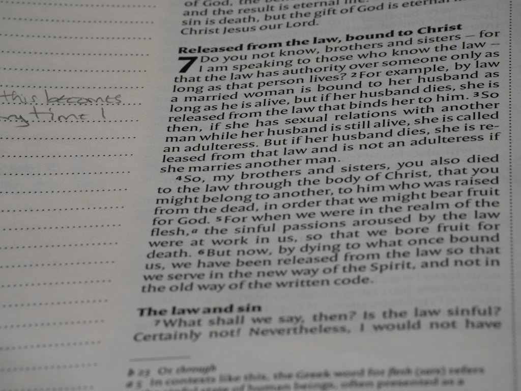 Strategia celebrowania: Jak zaplanować rocznicę, która łączy intymność z najwyższym standardem obsługi?